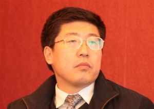 北師大教授董藩