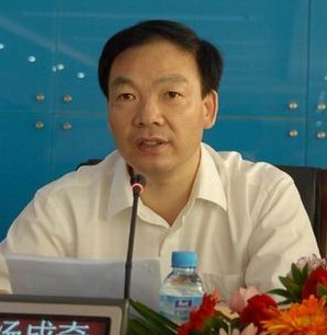 湯成奇