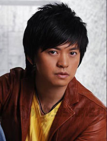 李健