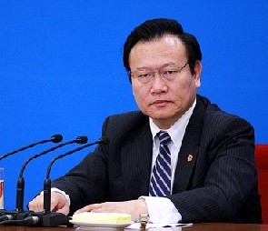 曹衛洲