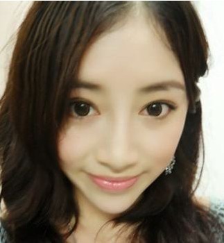 鄒凱女友