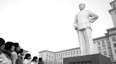 周恩來逝世38周年