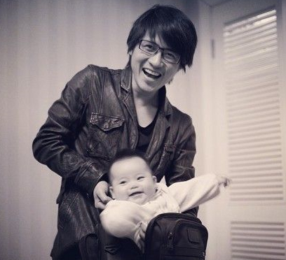 韓寒曬小野嬰兒照