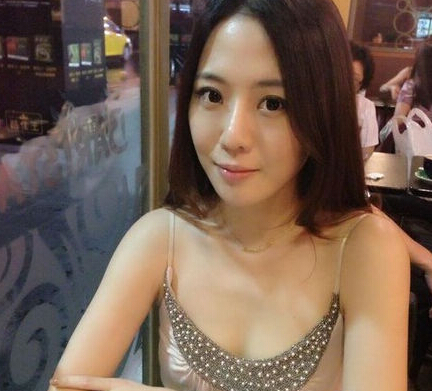 陶喆小16歲嫩妻