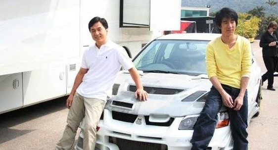 房祖名豪宅監控