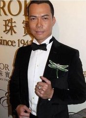謝天華