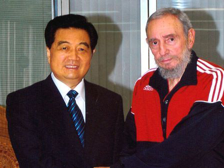 卡斯特羅掀起反獨(dú)裁統(tǒng)治的武裝斗爭(zhēng)，古巴革命爆發(fā)