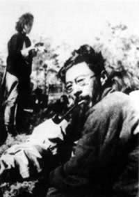 聞一多參加李公樸追悼會中遇刺身亡