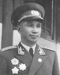 我國(guó)十大大將之首粟裕誕生