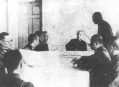 蔣介石任海陸空軍大元帥