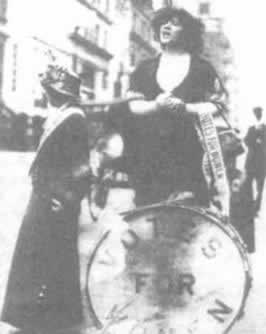 美國萬名婦女慶祝獲得選舉權50周年