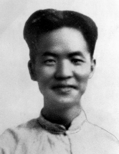 中國共產黨工人運動領袖鄧中夏出生