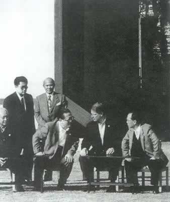 1995年11月3日 美國(guó)政府機(jī)構(gòu)部分停擺（圖片來(lái)源：歷史上的今天TodayOnHistory.com）
