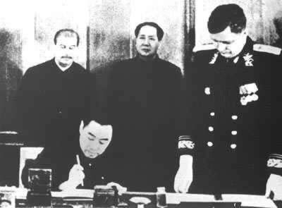毛澤東率中國代表團(tuán)訪問蘇聯(lián)（歷史上的今天.中國）