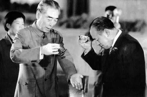 日本前首相田中角榮逝世（歷史上的今天。中國）