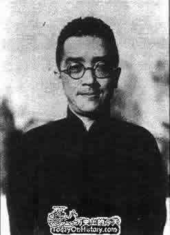 《新青年》發(fā)表我國(guó)第一批白話詩(shī)--胡適白話詩(shī)8首