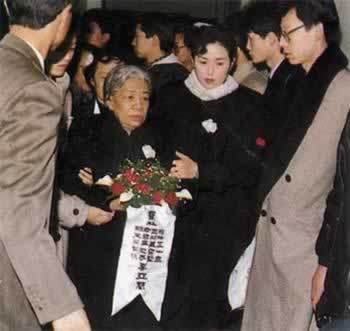 相聲藝術(shù)大師侯寶林在京病逝