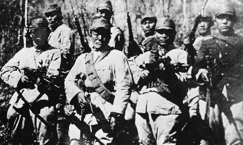 東北抗日聯軍統一建制宣言發表
