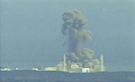 日本東海岸發生9級大地震并引發海嘯