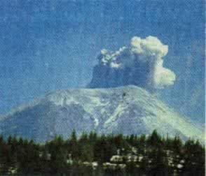 美國圣海倫斯火山噴發