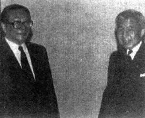 江澤民對(duì)日本進(jìn)行友好訪問(wèn)