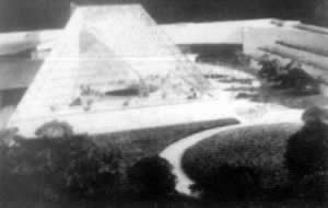 世界知名建筑師貝聿銘誕辰