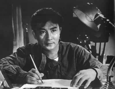 電影藝術家鄭君里受迫致死