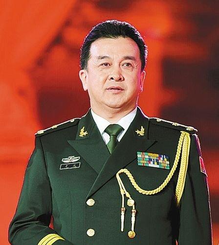 黃宏卸任八一電影制片廠廠長一職