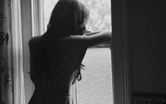 錯把悲憫當深愛!絕癥男強暴恩人前女友,江蘇一起“暴力逼奸致殘