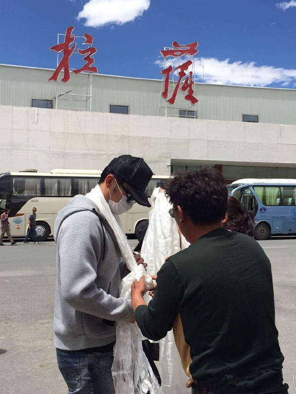李晨