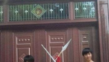新收了倆小弟，張龍和趙虎～