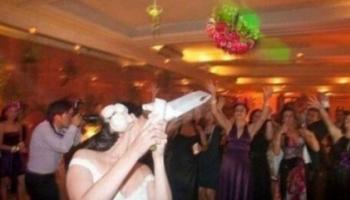 作為一個美男子，為了不結婚，你也是蠻拼的。