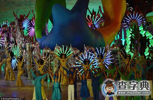 精彩時刻：16張照片回顧2012倫敦奧運會閉幕式6