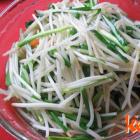 豆芽拌韭菜
