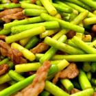 蒜苔炒肉絲